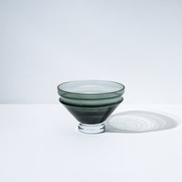 Nicholai Wiig-Hansen - Relæ - bol en verre - small - smokey gray