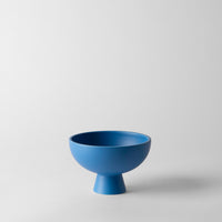 Nicholai Wiig-Hansen - Strøm - bol - small - Electric blue