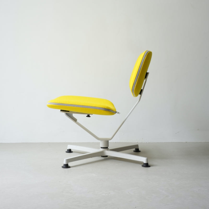 raawii Arba Lounge chair Lounge chair Light grey base / yellow fabric