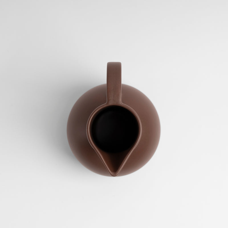 raawii Nicholai Wiig-Hansen - Strøm - carafe - medium Jug chocolate