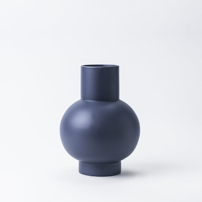 raawii Nicholai Wiig-Hansen - Strøm - vase - large Vase purple ash